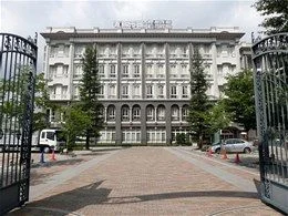 大阪桐蔭中学校高等学校 本館校舎