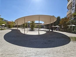 岡山大学のパーゴラ2