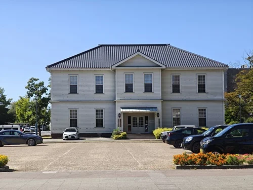 旧・岡山大学事務局庁舎(陸軍第17師団司令部庁舎)