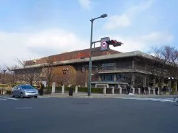 京都会館3