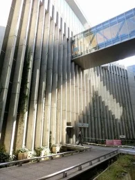 京都テルサ（京都府民総合交流プラザ）東館2