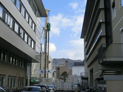 京都大学iPS細胞研究所 第2研究棟