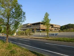 サントリーワールドリサーチセンター4