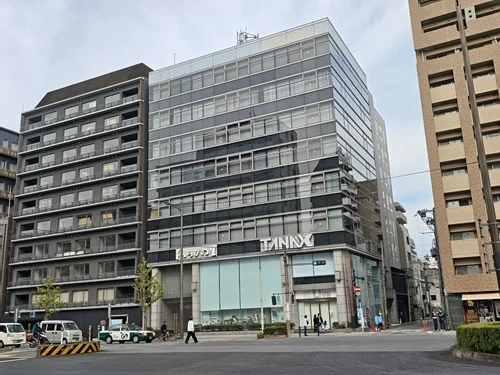 タナックスビル