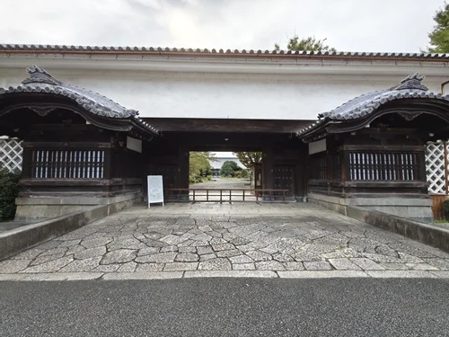 内事門｜東本願寺