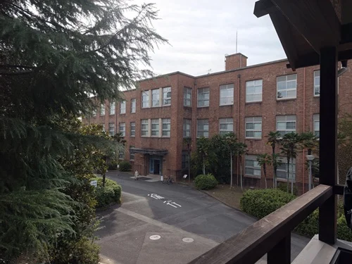 旧京都高等工芸学校本館(京都工芸繊維大学3号館) 