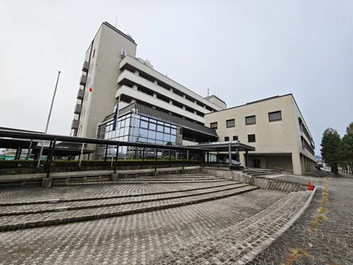 津山市役所本庁舎