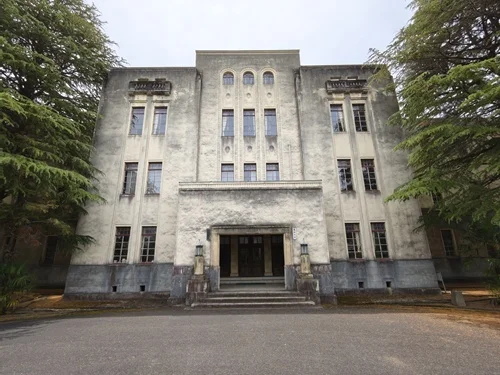 天理大学 1号棟