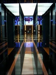 名古屋ルーセントタワー5