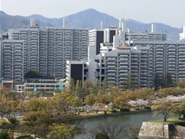 基町高層アパート2