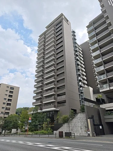 ザ・パークハウス桜坂サンリヤン