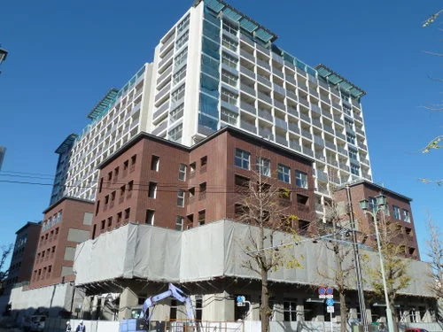 シャレール海岸通