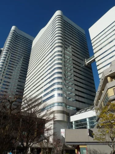 クイーンズタワーB