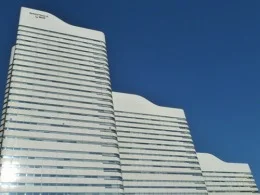 クイーンズタワーB