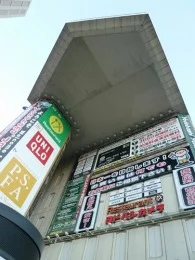 ヨドバシ横浜（岩崎学園ビル）4