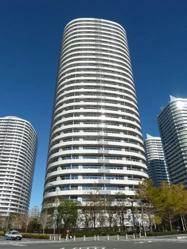 M.M.TOWERS FORESIS R棟