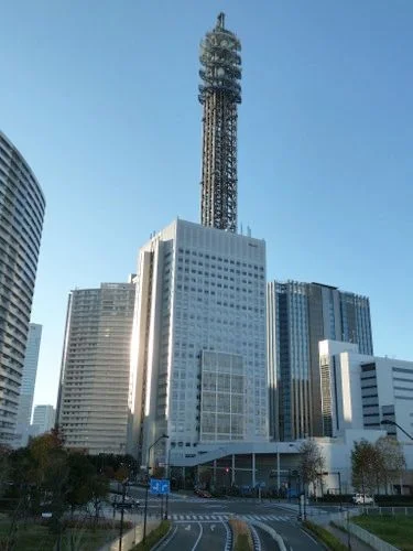 横浜メディアタワー