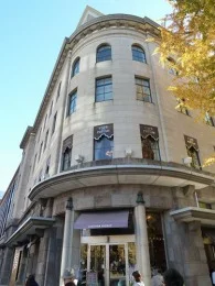 横浜情報文化センター2