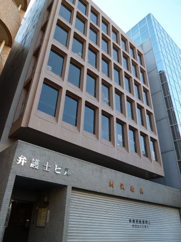 弁護士ビル