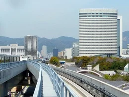 神戸ポートピアホテル本館