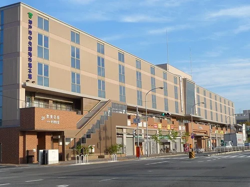 神戸市中央卸売市場本場 関連中央棟