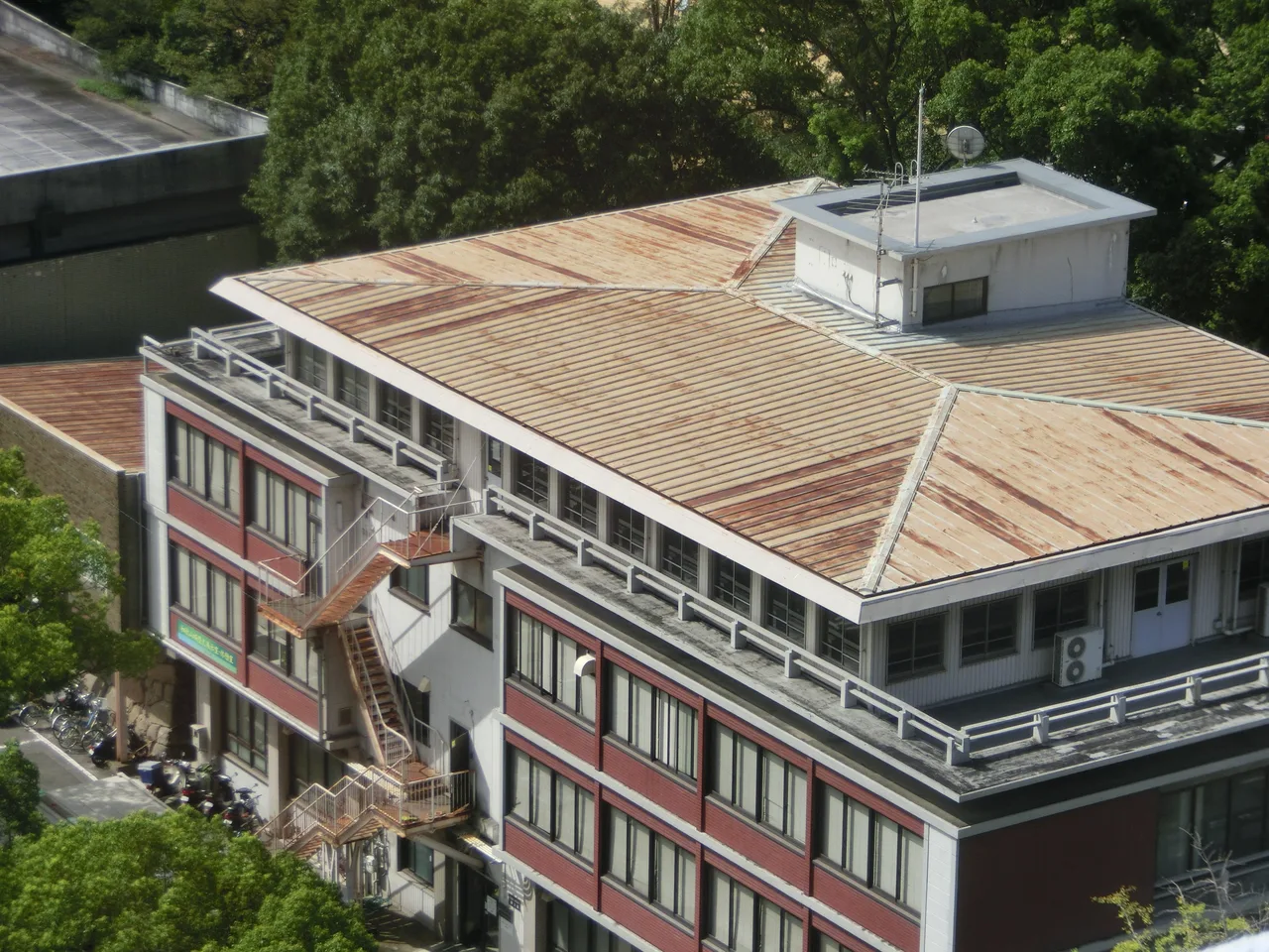 わかやま歴史館（和歌山市役所南別館）