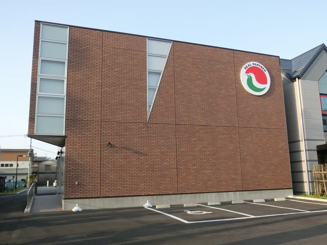 福島県ハトマーク会館