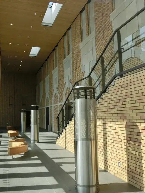 郡山市公会堂
