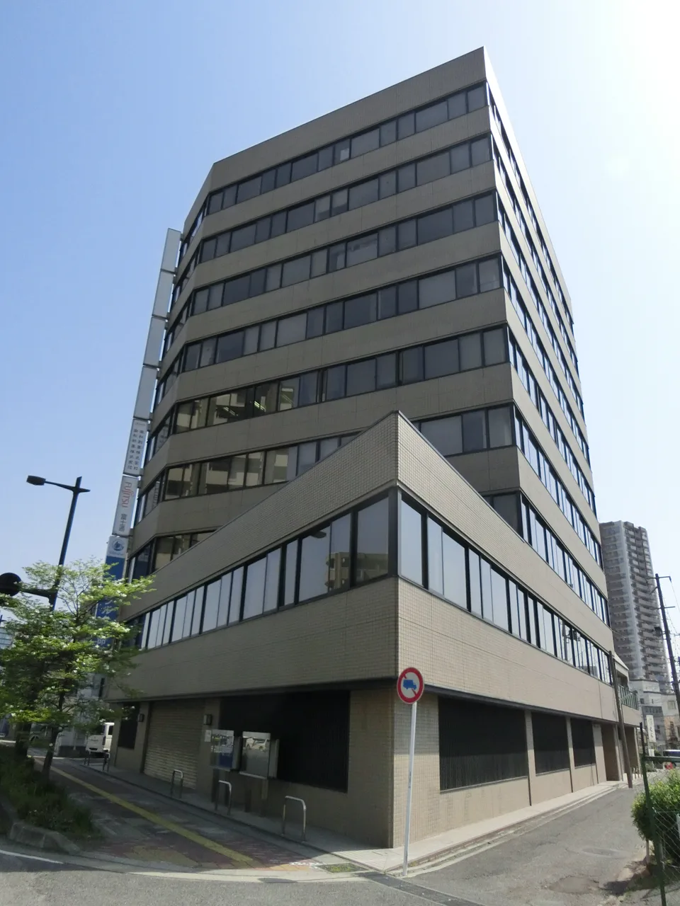 ジブラルタ生命 郡山ビル