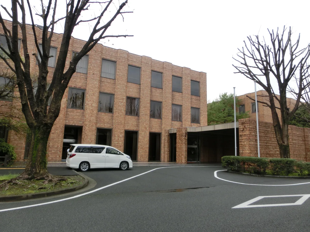 熊本県庁舎 議会棟