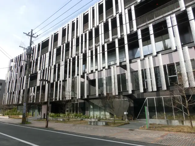 熊本市医師会館・看護専門学校