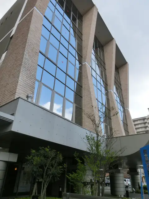 熊本県民共済生活協同組合本部ビル
