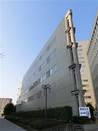 北陸電力富山健康管理センター3