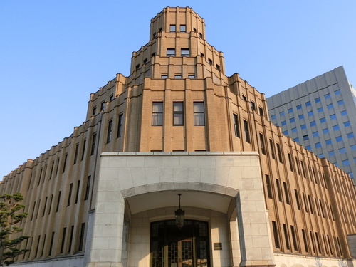 福井地方・家庭裁判所庁舎