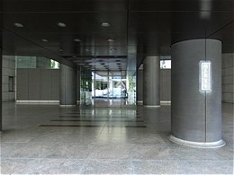 埼玉県議会議事堂2
