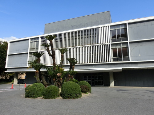 広島県議会議事堂