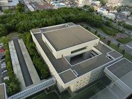 新潟県庁議会庁舎2