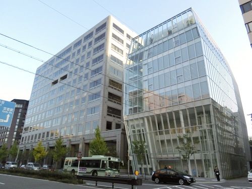 オムロン本社