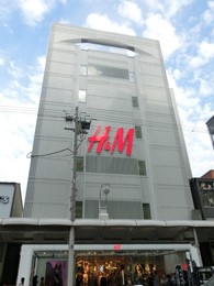 H＆M KYOTO4