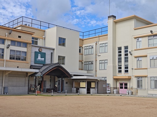 旧・開智小学校校舎