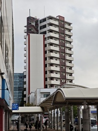 ウィーヴ花畑・マークタワー2