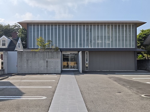 ピーススマイル矯正歯科