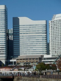 クイーンズタワーC2