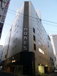 横浜モアーズ3
