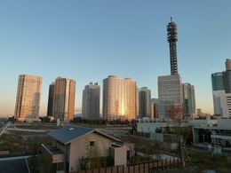 M.M.TOWERS FORESIS L棟2