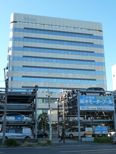 ウェインズ＆イッセイ横浜ビル