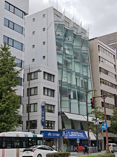 天神グラスビルディング