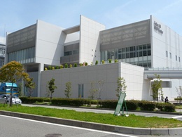 理化学研究所 生命機能科学研究センター（MI R&Dセンタービル）2