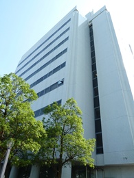 コナミソフト開発ビル（現・真如苑 みなと神戸）2