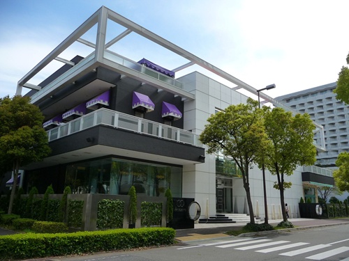 デゼーロホール